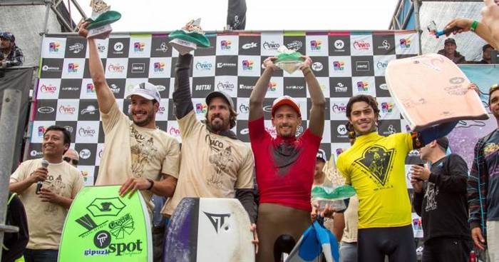 Alex Uranga lau onenen artean Arican