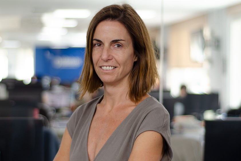 Esther Alonso: "Irakurleen babesak hedabidearen independentzia ekonomikoa eta editoriala ahalbidetzen ditu"