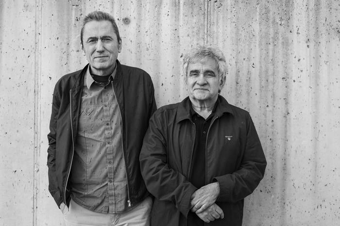 Paradisua zer den ulertzeko, hainbat ikuspuntu oholtzan