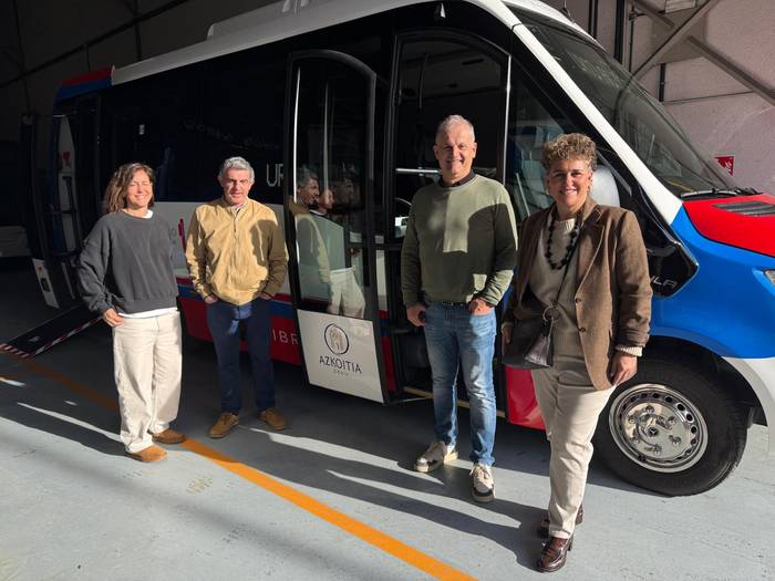 Urbanuek autobus berria estreinatu du