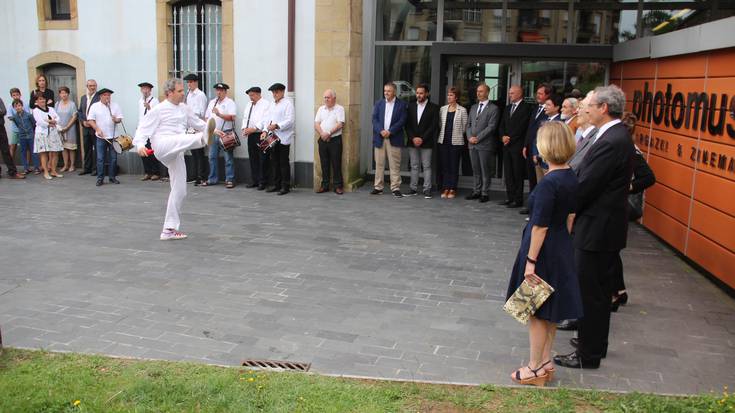 Argazkigintzaren Nazioarteko Eguna ospatuko dute igandean