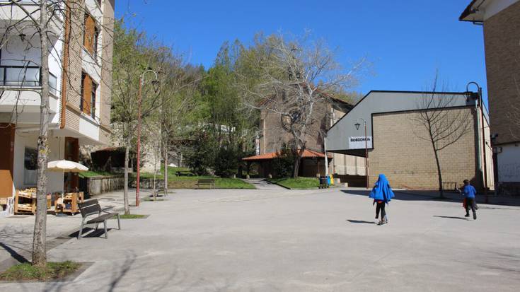 "Gehiegizko kutsaduragatik" kezka agertu dute Arroa Beheko bizilagunek