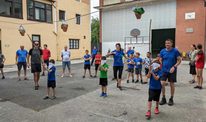 Ekitaldiz beteta iritsiko da zapatuan Lasaotarren Eguna