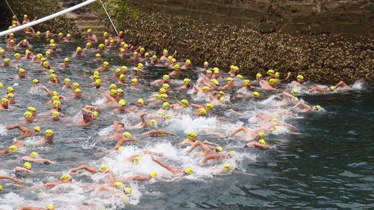 Datorren urtera atzeratu dute 50. Getaria-Zarautz itsas zeharkaldia