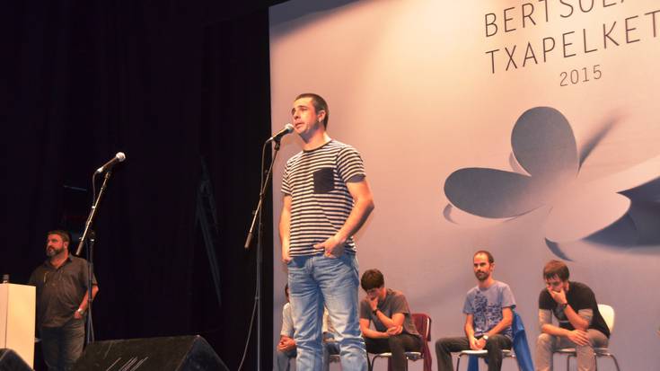 Jokin Urangak irabazi du Gipuzkoako Bertsolari Txapelketako final zortzirenetako azken saioa