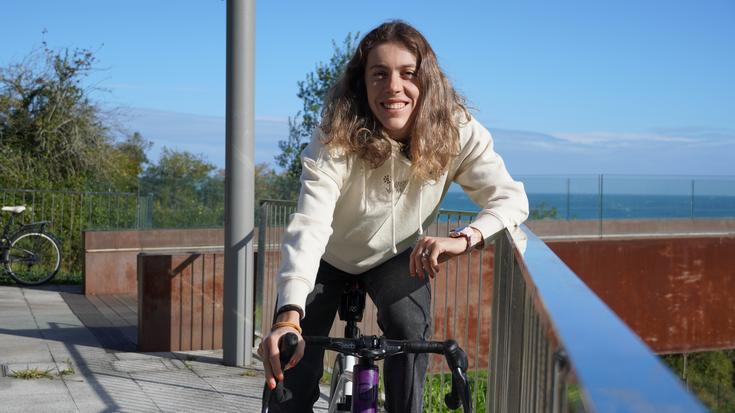 Usoa Ostolaza: "Urte gutxian gauza handiak lortu ditugu; taldearekin hazten ari naiz"