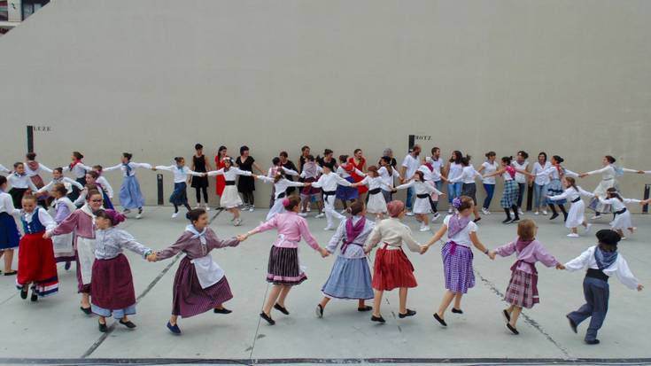 Musika Eskolak antolatutako ikastaroetarako izen-ematea zabalik dago