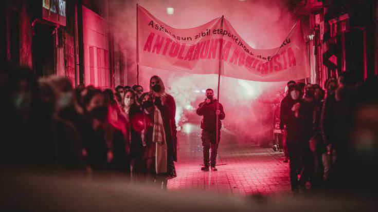 'Mozal legea' aplikatu diote joan zen asteko GKSren manifestazioa deitu zuen pertsonari