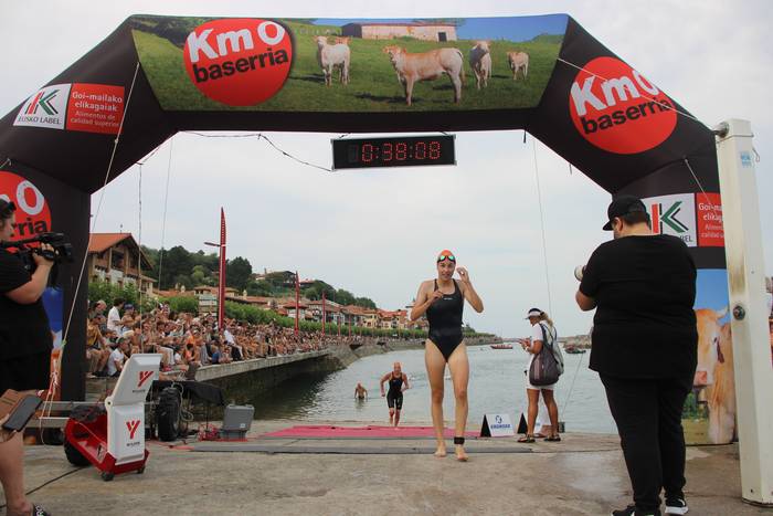 Helene Alberdik Hawaiirako txartela lortu du bere lehenengo ironmanean