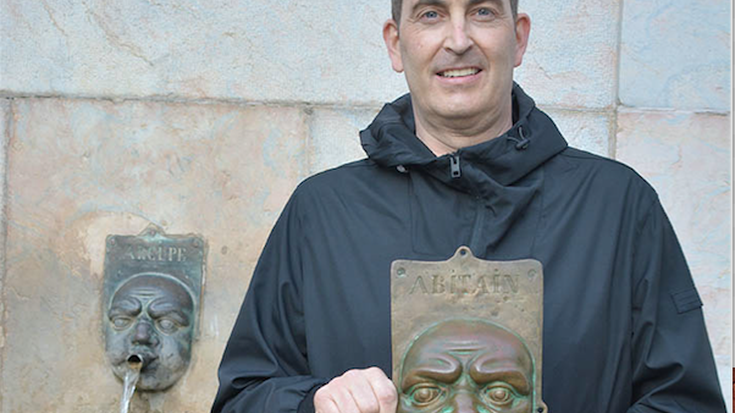 Beñat Olaizola: "Jendea animatzeko, egunero jotzen dut tronpeta jatetxean"