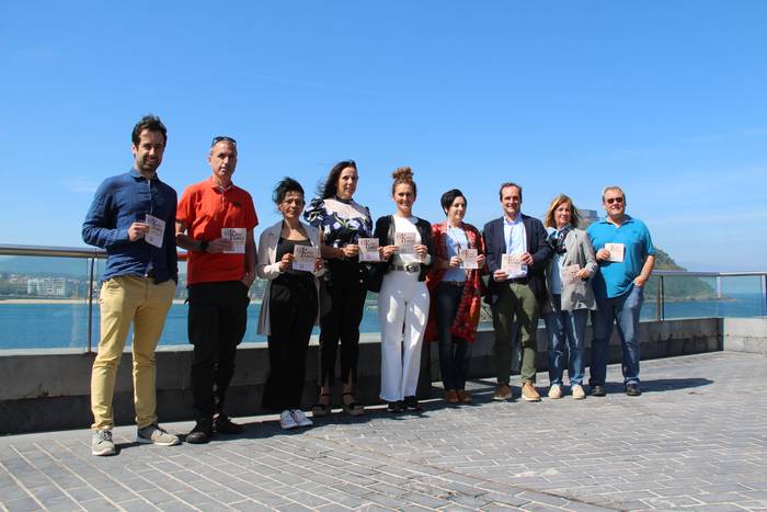 Elkano ardatz hartuta aurkeztu dute Kosta bailarako turismo kanpaina