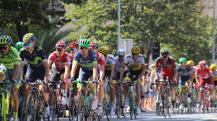 Nafarroa kaleko errepidea itxiko dute asteartean, Espainiako Itzulia dela eta