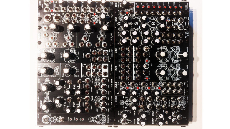 Tailerra: 'Sintetizadore modular kolektiboa'