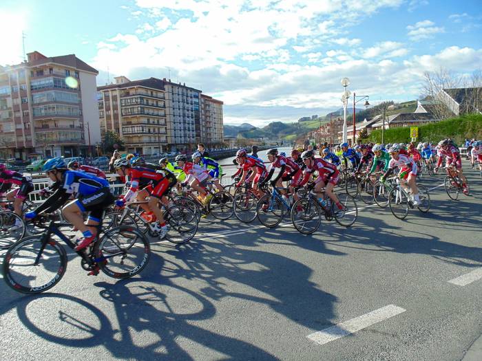 Junior mailako Euskadiko txirrindularitza txapelketa jokatuko da igandean Zumaian