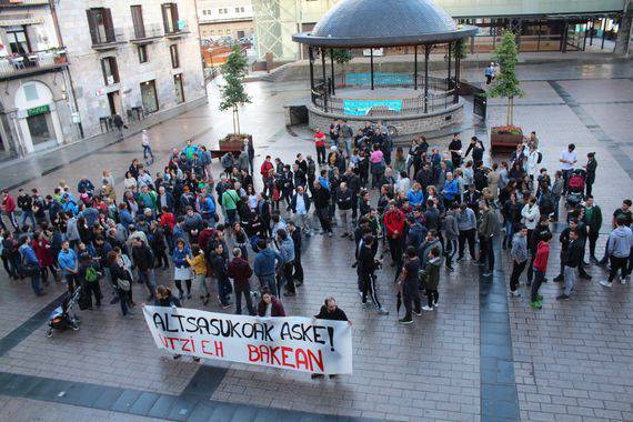 Altsasuko gazteei Gorenak ezarritako zigorrak salatzeko protestak egingo dituzte eskualdean