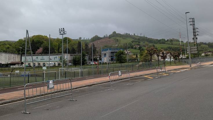 Zestoatik Izarraizpe ikastolara joaten diren autobusentzat geltoki berria egokituko du udalak Garmendi auzoan