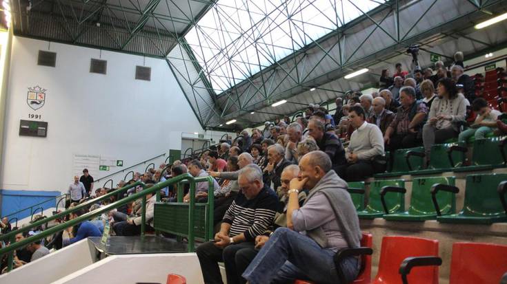 Irudietan: Bi Harri Txapelketa