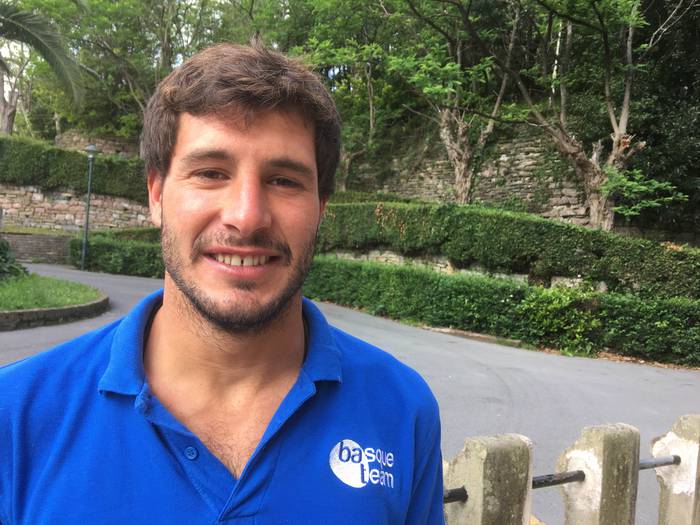 «Txinparta» berreskuratu nahi du Alex Urangak Brasil eta Txileko probetan