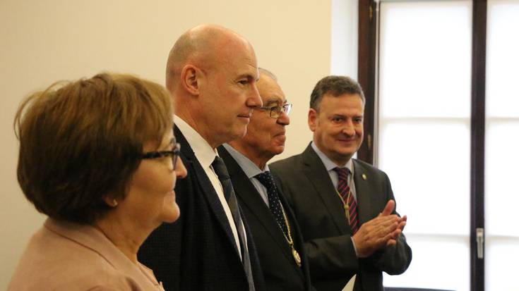 Iñigo Lamarca Adiskide Numerario izendatu du Euskalerriaren Adiskideen Elkarteak