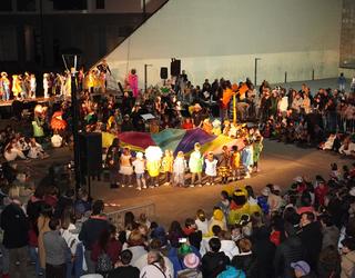 Lau urtaroen inguruko jaialdiarekin hasi dira inauteriak