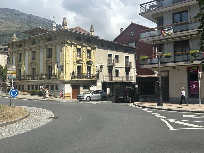 Zabaldu dute Foru Ibilbideko errepidea