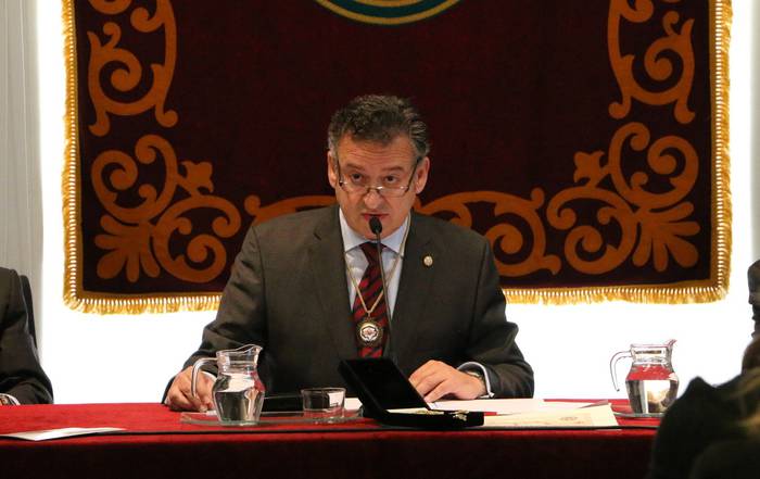 Euskalerriaren Adiskideen Elkartearen presidente izateari utziko dio Juan Bautista Mendizabalek