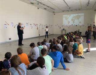 Txikipediarako musika instrumentuen inguruan egindako lanketa, erakusketa bihurtuta