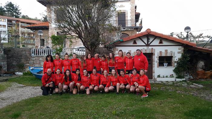 Zumaia bigarren izan da Baiona Hiriko traineru estropadan