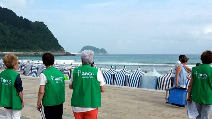 AECCk hainbat ekintza antolatu ditu Zarautzen Minbiziaren Kontrako Egunerako