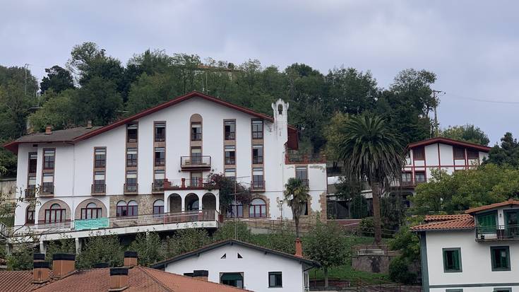 San Juan egoitzako oinezkoen pasabidea luzatuko dute, eraikinaren eraberritze lanen barruan