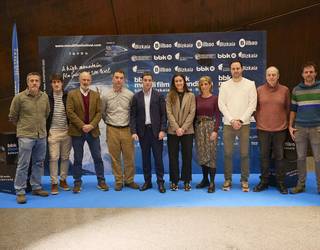 Imanol Pradalesen harrera jaso du 'Errio' dokumentalaren lantaldeak Mendi Film jaialdian