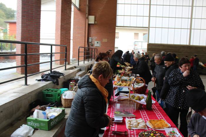 Abereen eta nekazal produktuen azokarekin iritsiko dira San Martin festak Lasaora igandean
