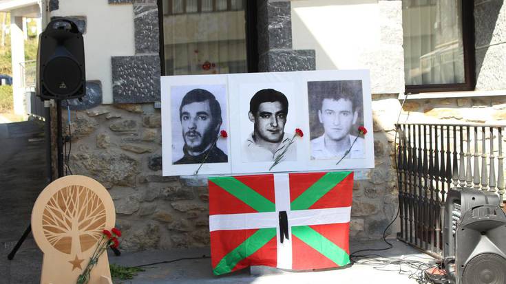 Angel Otaegiren omenezko ekitaldia egin dute Nuarben, Kurro eta Pelitxo ere gogoan