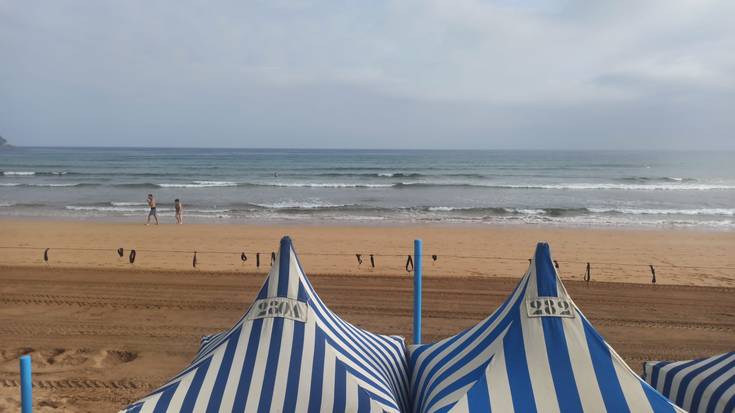 Gizonezko bat hil da Zarauzko hondartzan