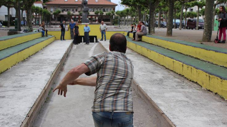 Gipuzkoako Bola Kopa jokatuko dute Zarautzen, igandean