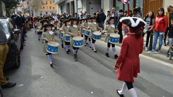 Astelehenean hasiko dira haur danborradako entseguak