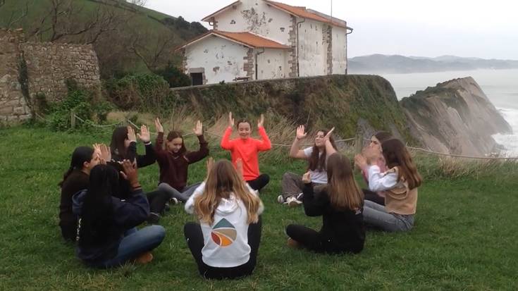 Zumaiako Herri Eskolan ere 'Euskara gara!'