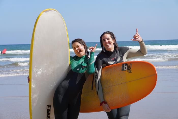 Emakumeen surf topaketa antolatu du Saregilek larunbat honetarako