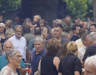 Herritarrak eta sagardoa, Santio egun eguerdiko protagonistak