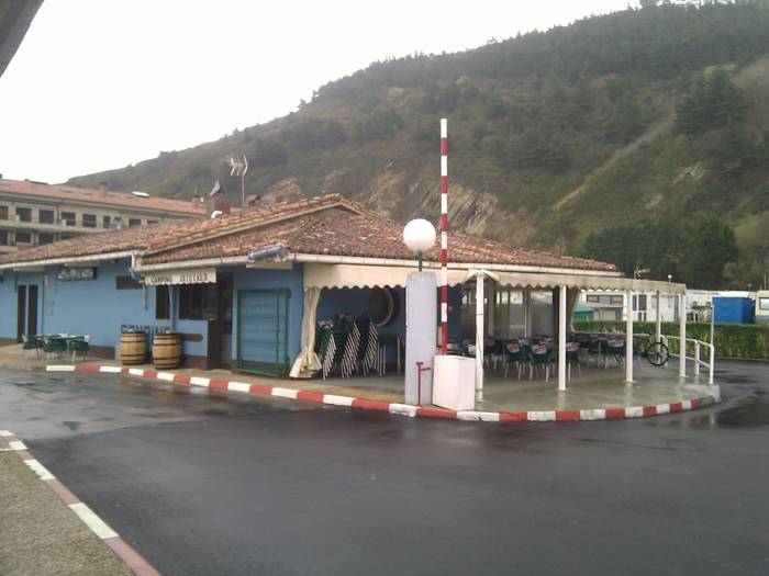 Orioko kanpinean igerileku berria eta ur-parkea egiteko prozedura berria abiatu du udalak