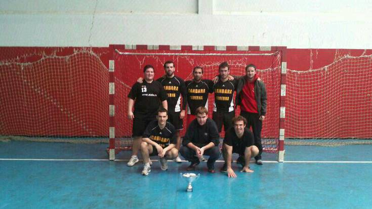 Ganbarak irabazi du Gabonetako futbol txapelketa