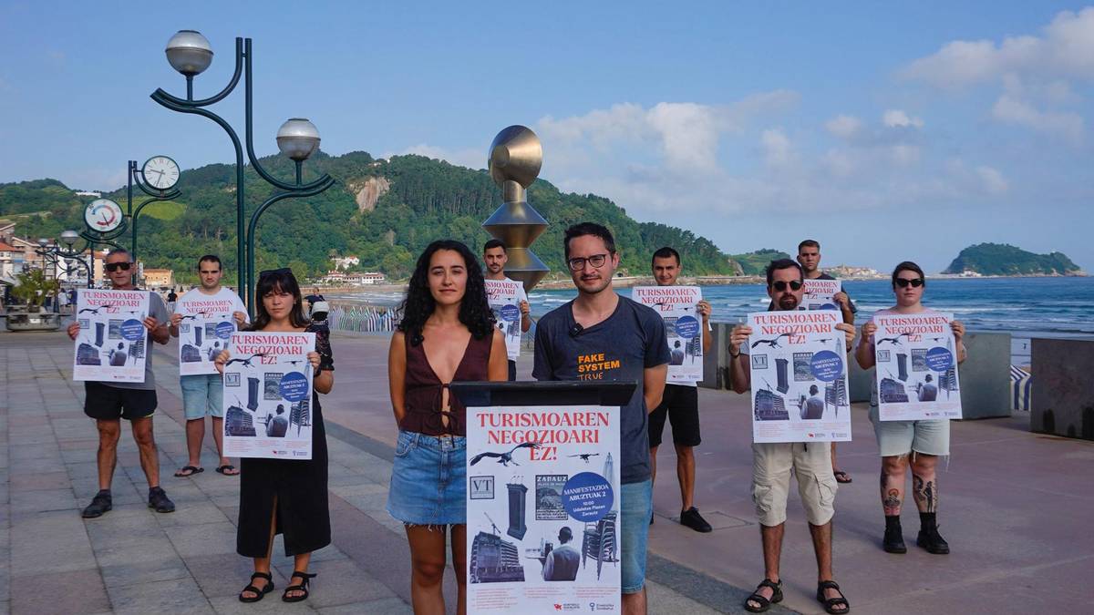 Manifestazioa deitu dute abuztuaren 2rako, turismoaren negozioaren kontra