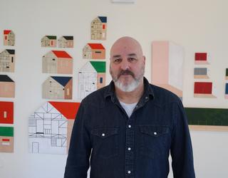 Iban Illarramendi: "Eskuz egiteak bestelako konexio bat sorrarazten dit obrarekin"