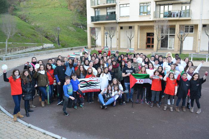 Sahararen aldeko 'lipdub'-a grabatu du Darahlik