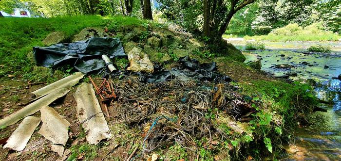 Zestoako Sastarrain ibaira uralita isuri dutela salatu du Eguzkik