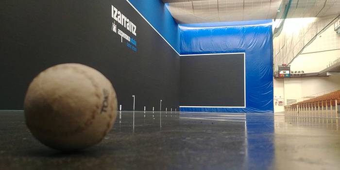 Profesionalen pilota partidak izango dira ostiralean Azpeitian