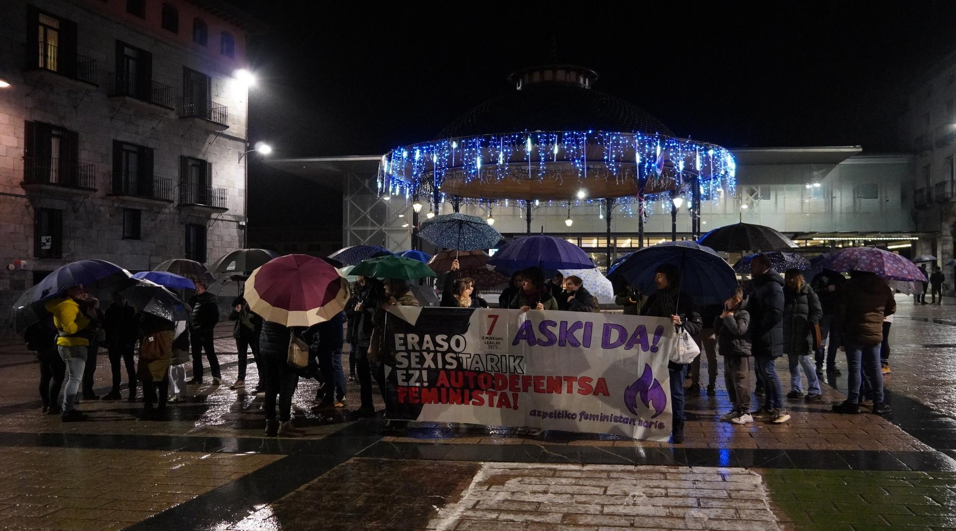 Azken eraso matxista salatzeko elkarretaratzea deitu dute gaurko