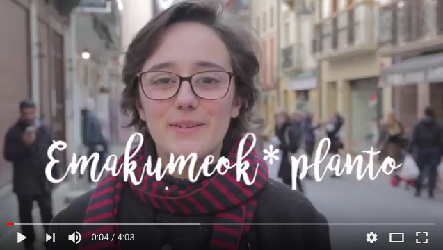 Bideoa: Martxoak 8an emakumeok* planto, Zarautzen