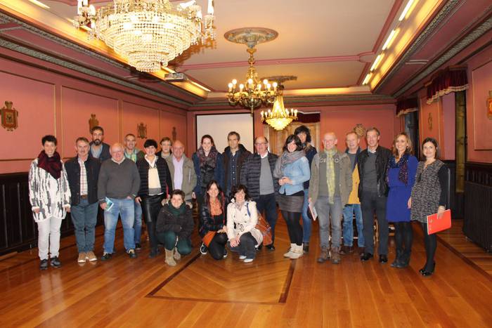 ‘Urolanprest.eus’ sortu dute Urola Erdiko enplegu eskaintza biltzeko