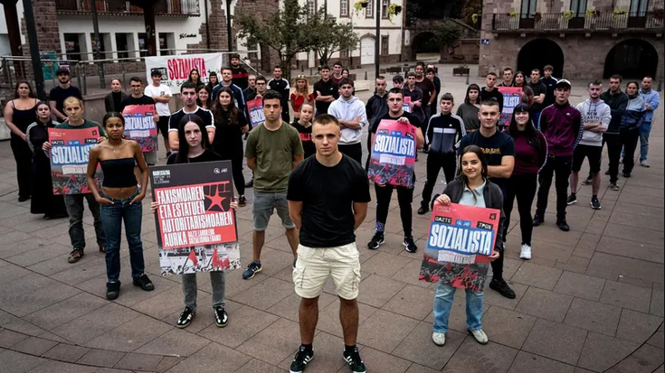 Hainbat autobus antolatu dituzte Urola Erditik Gazte Topagune Sozialistara joan-etorriak egiteko